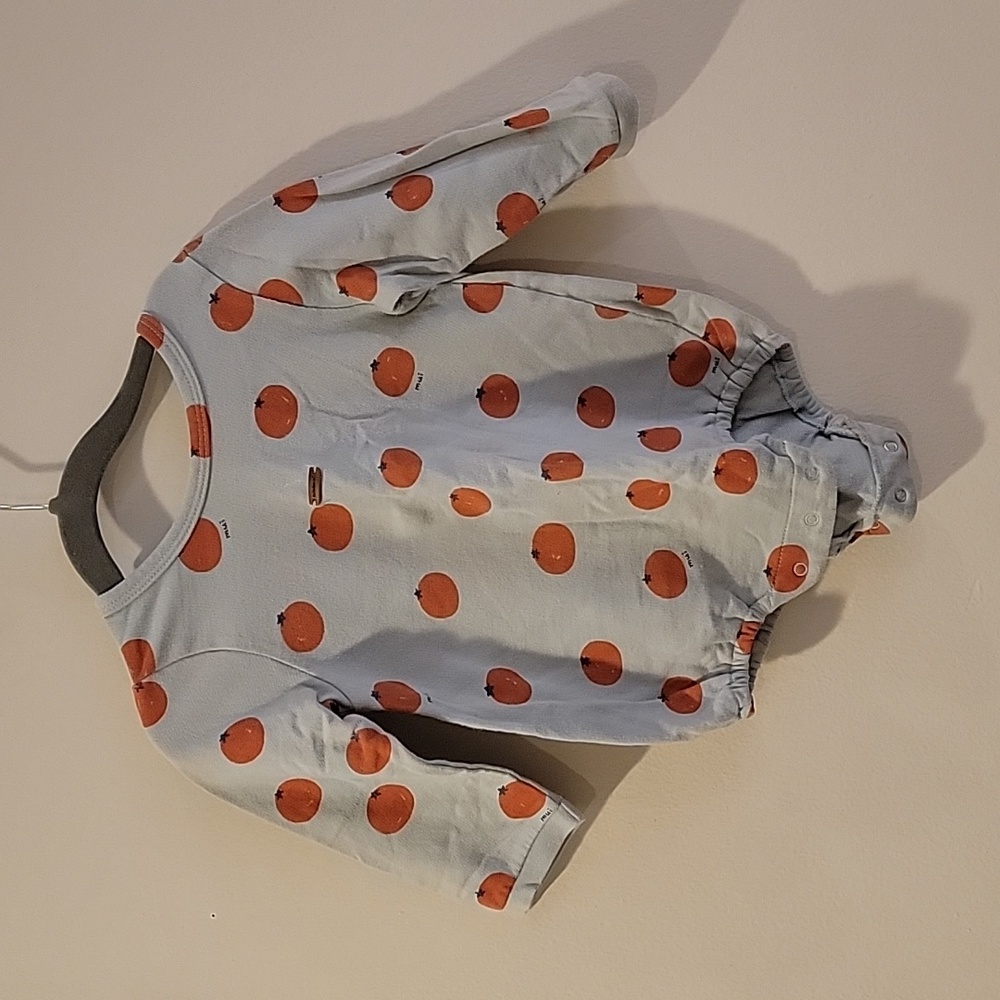 Mink Mui long sleeve orange shirt onsie 90cm 18 months